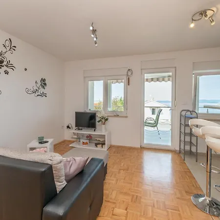 Lilly - Two Bedroom With Sea View And Terrace Appartement Pašman